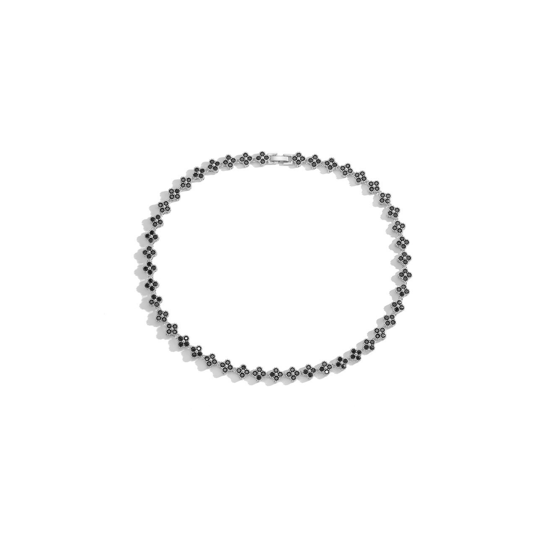 AMAYA Necklace