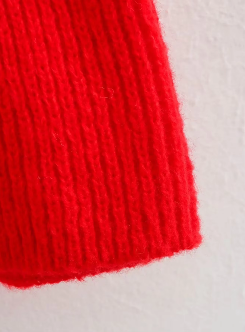 MELORA Sweater